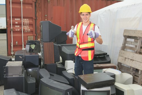 Recycling bins and rubbish collection in Richmond Upon Thames
