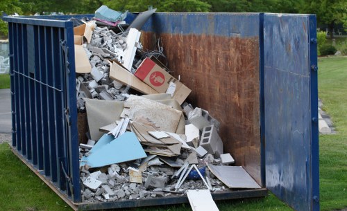 Customer complaint review for rubbish removal service
