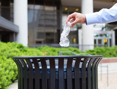 Service complaint investigation for rubbish clearance